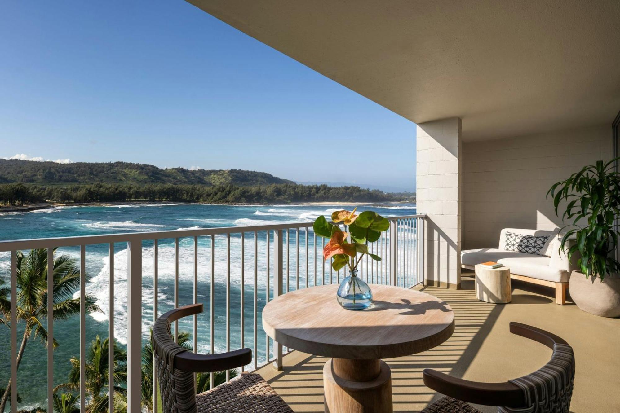 Oceanfront Suite with Two Queen Beds with Sofa Bed and Lanai